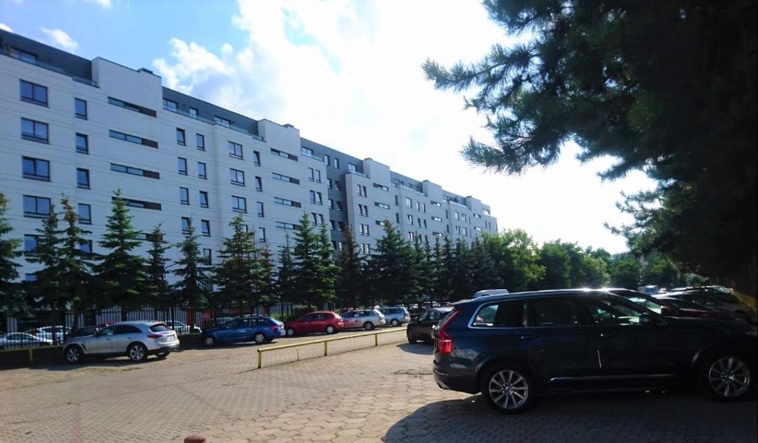 Baza Hotelowa Bobrowiecka 9 Warszawa Exteriör bild
